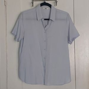 UNIQLO BUTTON UP BLOUSE